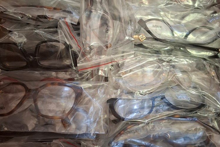 Slika /18267 Naočale/20250825_091045.jpg